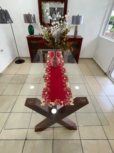 Modelo MOMENTOS - Mesa  de Comedor (8p) - top de Vidrio 