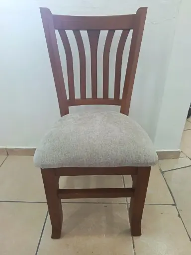 Silla para comedor - Respaldo con varas de madera